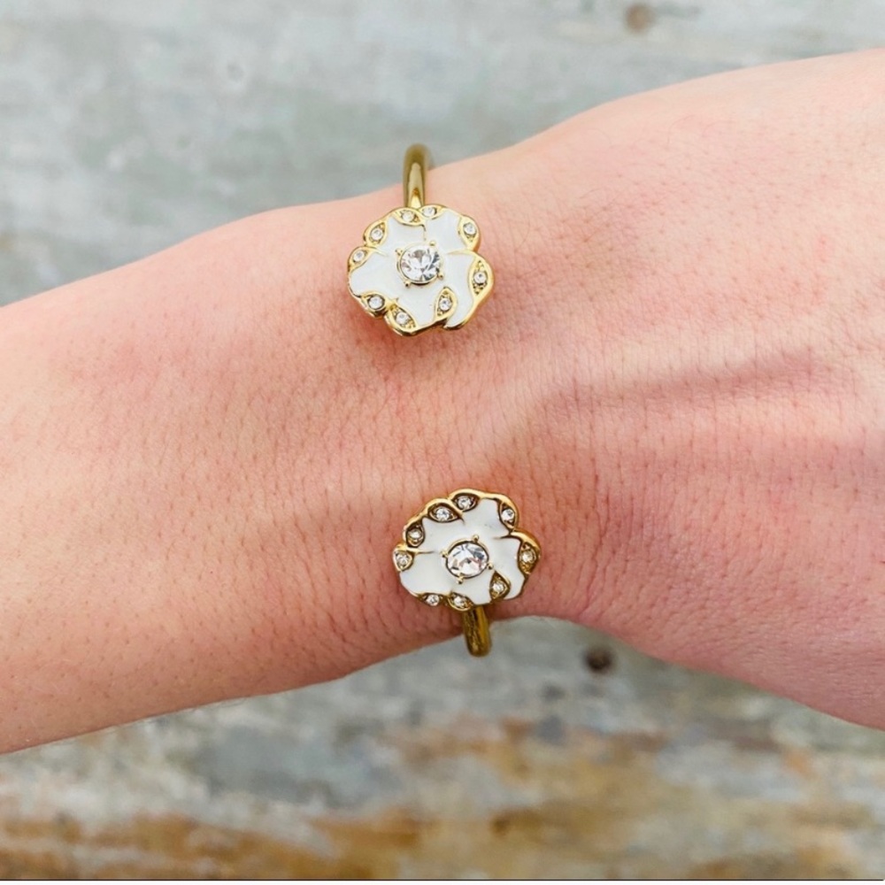 ♥️ Kate Spade ♥️ Gold Floral Bracelet